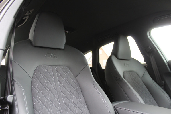 Audi A6 Avant 2.0 e-Hybrid Quattro S-Line | Achteras besturing | Alcantara/Leder | Zwenkbare Trekhaak | 360 | Nieuw