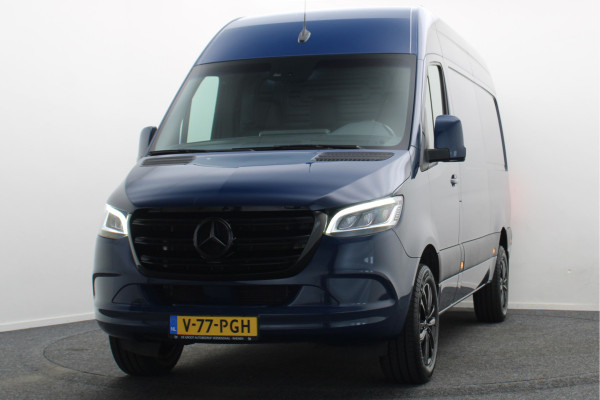 Mercedes-Benz Sprinter 319 3.0 CDI V6 Automaat L2H2 Leer, 3-Zits, LED, Camera, ACC, Airco, Rijstrooksensor, Trekhaak, 18''