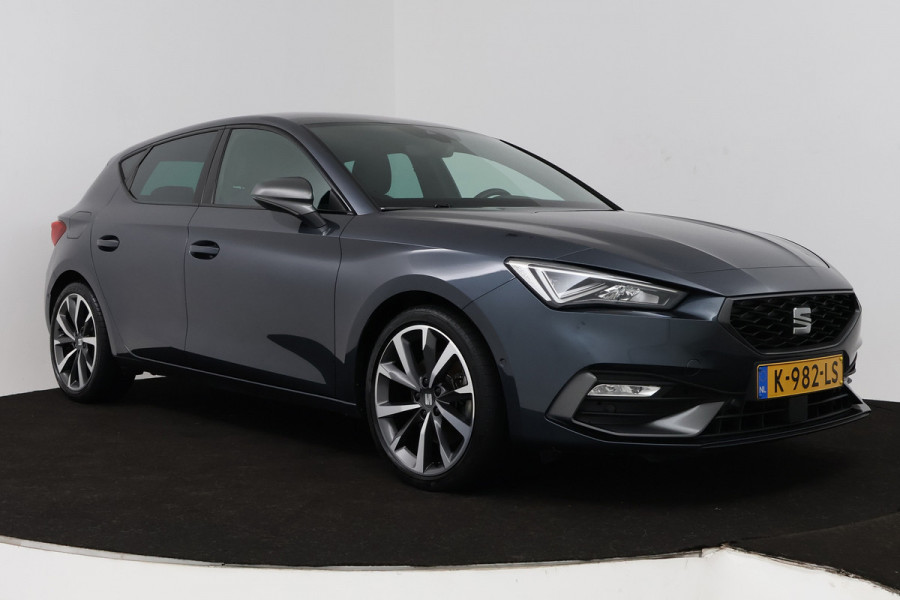 Seat Leon 1.5 eTSI FR Launch Edition Automaat (VIRTUAL COCKPIT, NAVIGATIE, TREKHAAK, ADAPTIVE CRUISE, STUUR-/STOELVERWARMING)