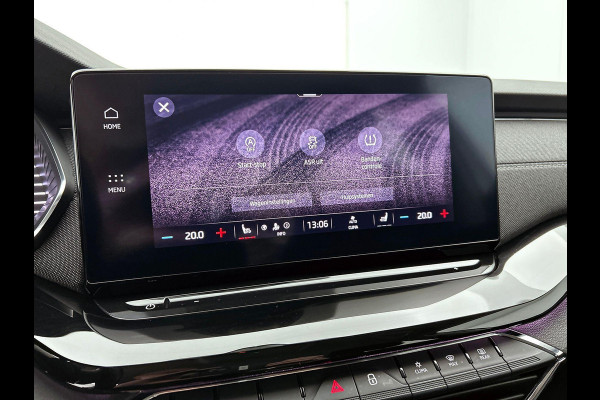 Škoda Octavia Combi 1.5 e-TSI DSG Style | Navigatie | Climate Control | Parkeer Sensoren | Camera | DAB | Cruise control | Lichtmetalen Velgen | Keyless