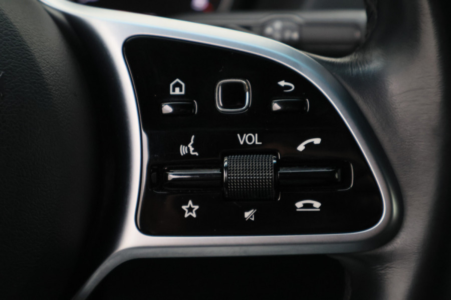 Mercedes-Benz Sprinter 319 3.0 CDI V6 Automaat L2H2 Leer, 3-Zits, LED, Camera, ACC, Airco, Rijstrooksensor, Trekhaak, 18''