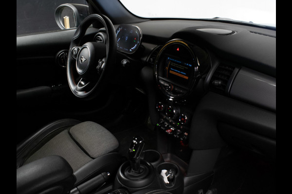 MINI Mini 1.5 Cooper Dalston Edition JCW (SPECIAL EDITION,NAVI,PDC,CLIMATE,CRUISE,GETINT,LED,SPORTSTOELEN,LM VELGEN,NETTE STAAT)