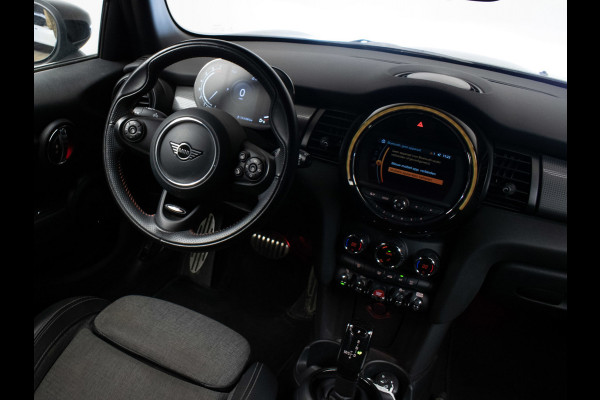 MINI Mini 1.5 Cooper Dalston Edition JCW (SPECIAL EDITION,NAVI,PDC,CLIMATE,CRUISE,GETINT,LED,SPORTSTOELEN,LM VELGEN,NETTE STAAT)