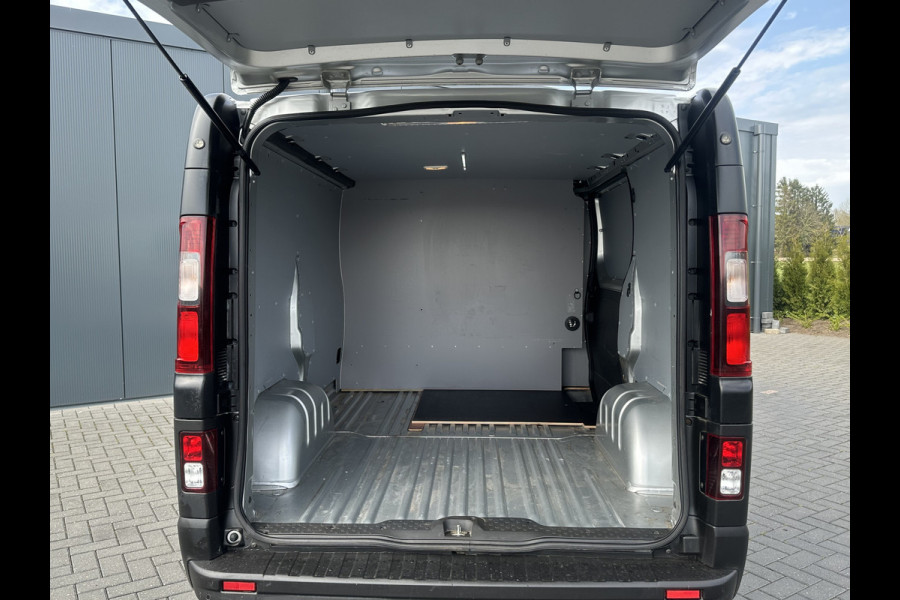 Opel Vivaro 1.6 CDTI 126 PK / L1H1 / 1e EIG. / ACHTERKLEP / AIRCO / CRUISE / NAVI / CAMERA / BLUETOOTH