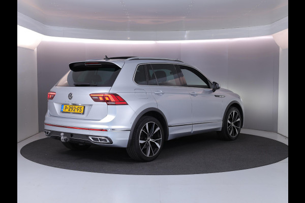 Volkswagen Tiguan 1.5 TSI R-Line 150 pk Automaat (DSG) | Navigatie | Panoramadak | Trekhaak (wegklapbaar) | Parkeersensoren (Park assist) | Achteruitrijcamera | Stoelverwarming | R-Line |