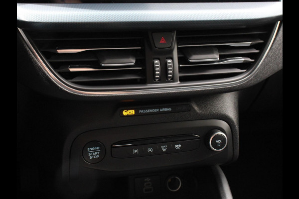 Ford Focus 1.0 EcoBoost 155pk Hybrid Automaat Active X | Navigatie | Climate Control | Camera | Parkeer sensoren | B&O | DAB | Led | Lichtmetalen velgen