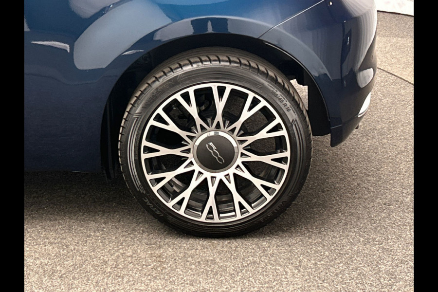 Fiat 500 1.0 Hybrid Star | Pano/Dak | Climate/Control | Apple Car play/ Android auto |Origineel NL