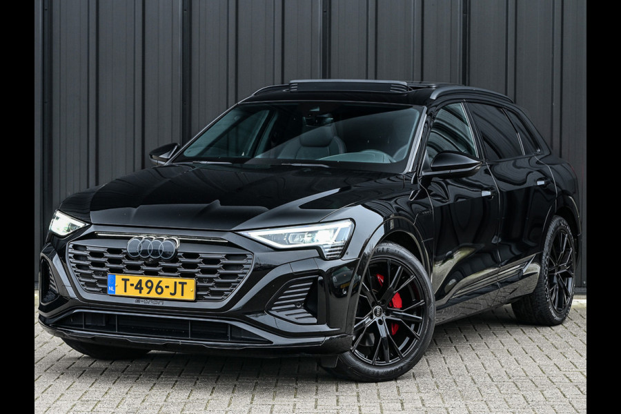 Audi Q8 e-tron 50 quattro S Edition 95 kWh · NL-auto · Panoramadak · RS-seats · Memory seats · Leder · Adaptive cruise · Keyless · Stuurverwarm
