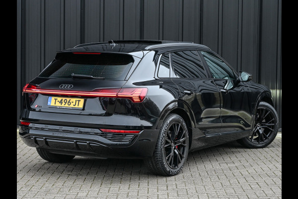 Audi Q8 e-tron 50 quattro S Edition 95 kWh · NL-auto · Panoramadak · RS-seats · Memory seats · Leder · Adaptive cruise · Keyless · Stuurverwarm