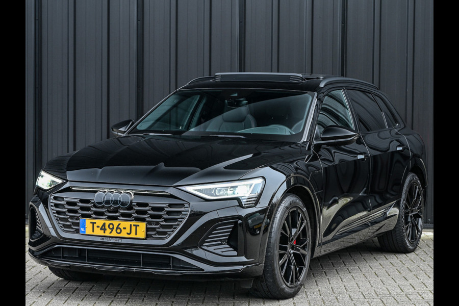 Audi Q8 e-tron 50 quattro S Edition 95 kWh · NL-auto · Panoramadak · RS-seats · Memory seats · Leder · Adaptive cruise · Keyless · Stuurverwarm