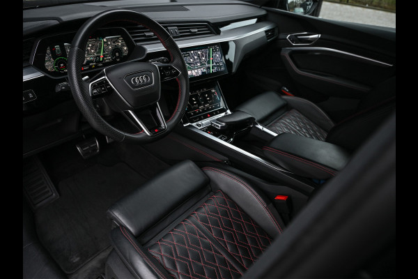 Audi Q8 e-tron 50 quattro S Edition 95 kWh · NL-auto · Panoramadak · RS-seats · Memory seats · Leder · Adaptive cruise · Keyless · Stuurverwarm