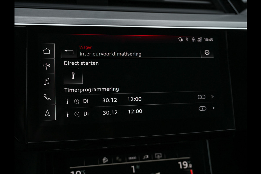 Audi Q8 e-tron 50 quattro S Edition 95 kWh · NL-auto · Panoramadak · RS-seats · Memory seats · Leder · Adaptive cruise · Keyless · Stuurverwarm