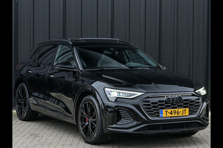 Audi Q8 e-tron 50 quattro S Edition 95 kWh · NL-auto · Panoramadak · RS-seats · Memory seats · Leder · Adaptive cruise · Keyless · Stuurverwarm