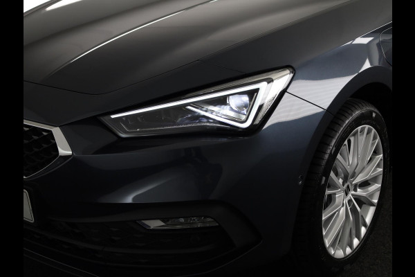 Seat Leon Sportstourer 1.5 TSI e-Hybrid Style Business Intense | Magnetic Tech Metallic | Matrix LED Koplampen