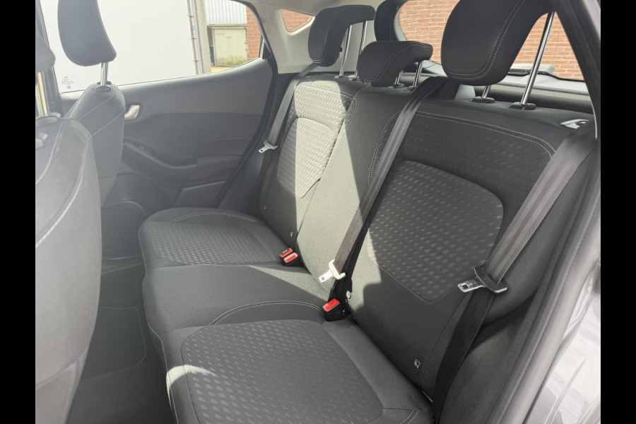 Ford Fiesta 100pk EcoB. Titanium NIEUW GELEVERD/CAMERA/WINTERPACK/DAB/ADAPTI