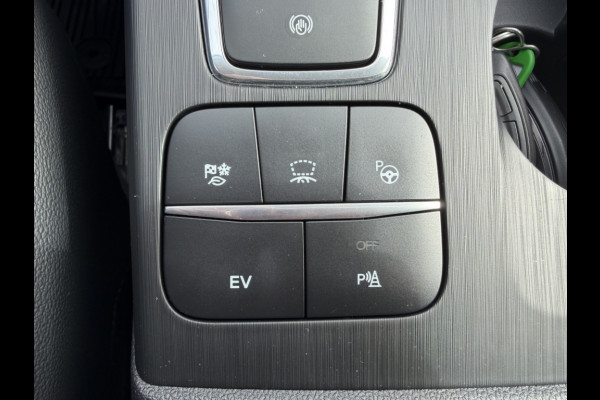 Ford Kuga 2.5 PHEV Titanium X DRIVERPACK! TECHPACK! WINTERPACK!