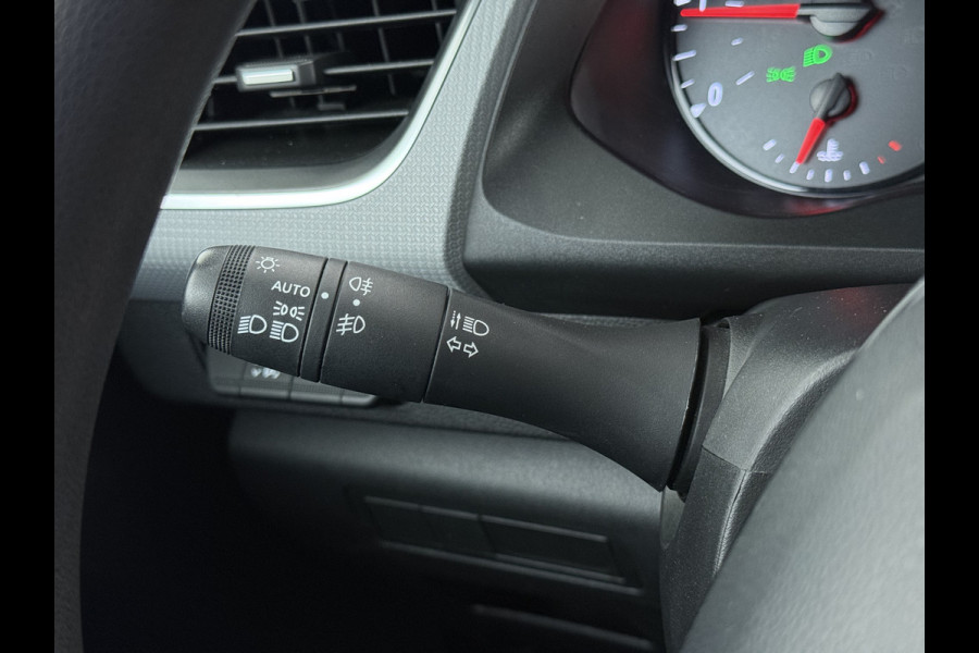 Renault Kangoo D 96pk €0,- BTW/BPM !! Luxe Navi Airco Camera 1/2 Leer Trekhaak Euro 6 Apple Carplay Android PDC Cruise Control Lmv Pure-Vision  1.5DCi Betonplexvloer Wandbetimmering Achterdeuren Schuifdeuren Sidebars Priv.Glass Licht-Regensensor Mistlampen Nieuwe Model 1.500KG Trekgewicht 1e Eigenaar Origineel Nederlandse Auto EURO 6 Nieuw ruim €34.000 euro!