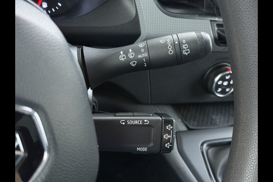 Renault Kangoo D 96pk €0,- BTW/BPM !! Luxe Navi Airco Camera 1/2 Leer Trekhaak Euro 6 Apple Carplay Android PDC Cruise Control Lmv Pure-Vision  1.5DCi Betonplexvloer Wandbetimmering Achterdeuren Schuifdeuren Sidebars Priv.Glass Licht-Regensensor Mistlampen Nieuwe Model 1.500KG Trekgewicht 1e Eigenaar Origineel Nederlandse Auto EURO 6 Nieuw ruim €34.000 euro!