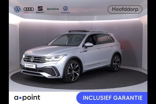 Volkswagen Tiguan 1.5 TSI R-Line 150 pk Automaat (DSG) | Navigatie | Panoramadak | Trekhaak (wegklapbaar) | Parkeersensoren (Park assist) | Achteruitrijcamera | Stoelverwarming | R-Line |