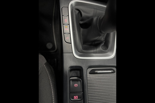 Kia Ceed 1.0 T-GDi DynamicLine Carplay, Navi, Camera