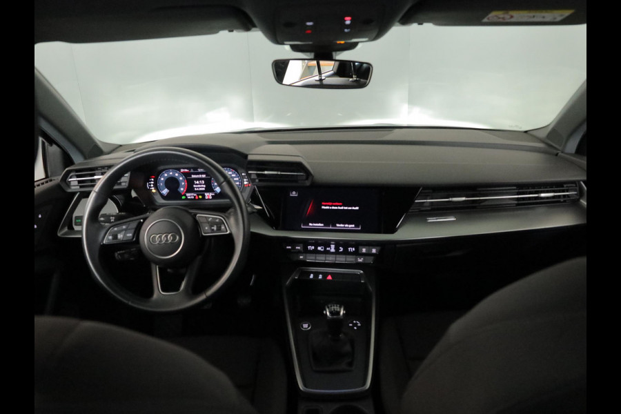 Audi A3 Sportback 30 TFSI Pro Line 110 pk | Navigatie via App | Parkeersensoren achter | Cruise control | LED koplampen | Apple Carplay/Android Auto |