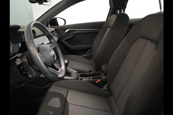 Audi A3 Sportback 30 TFSI Pro Line 110 pk | Navigatie via App | Parkeersensoren achter | Cruise control | LED koplampen | Apple Carplay/Android Auto |