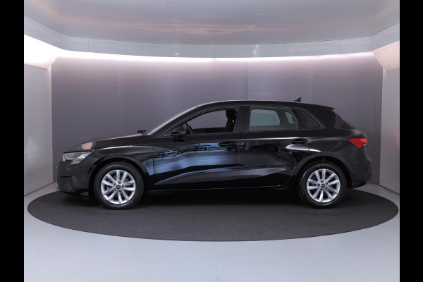 Audi A3 Sportback 30 TFSI Pro Line 110 pk | Navigatie via App | Parkeersensoren achter | Cruise control | LED koplampen | Apple Carplay/Android Auto |