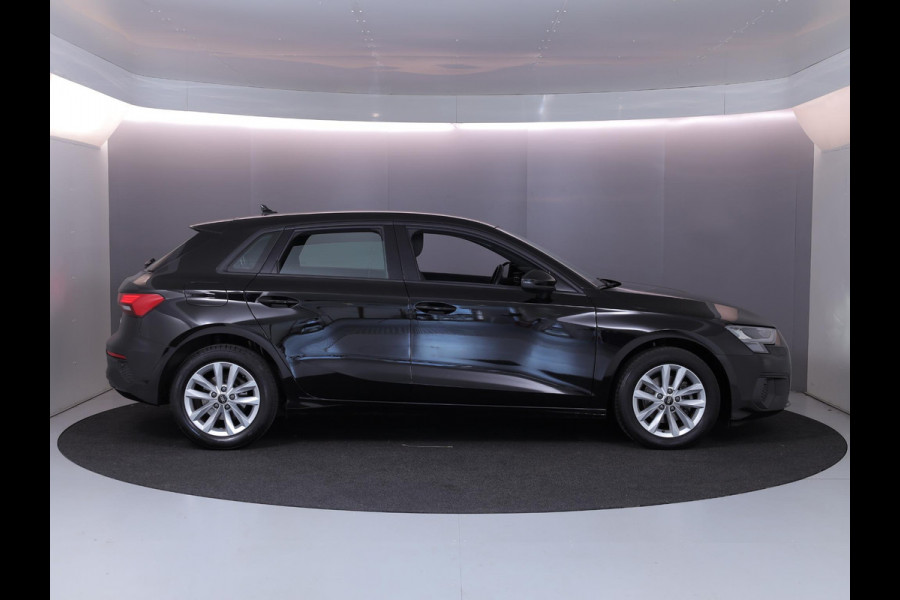 Audi A3 Sportback 30 TFSI Pro Line 110 pk | Navigatie via App | Parkeersensoren achter | Cruise control | LED koplampen | Apple Carplay/Android Auto |