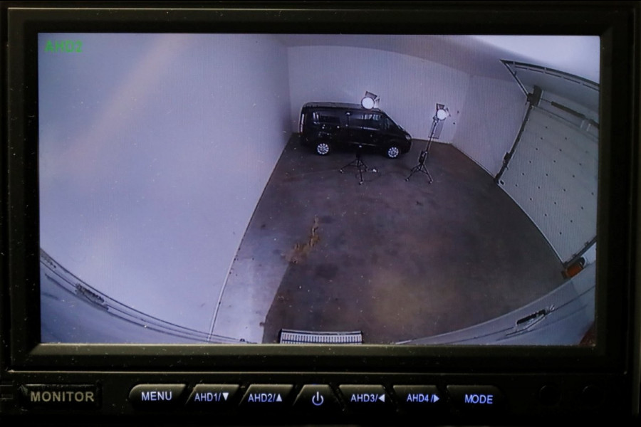 Ford Transit 350 2.0 TDCI 130pk Bakwagen met achterdeuren 2-Persoons 12-2020