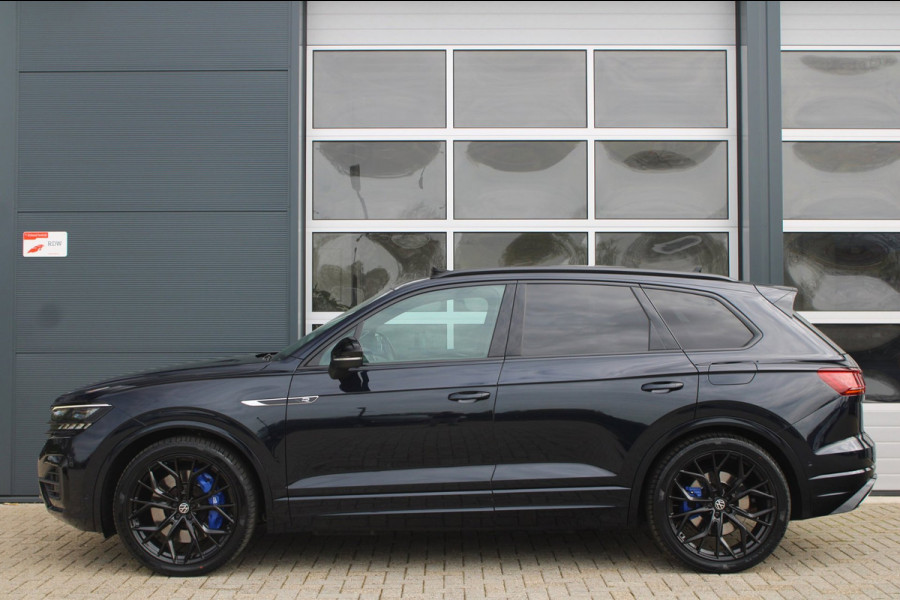 Volkswagen Touareg 3.0 TSi eHybrid 462pk 4MOTION R | Pano | HUD | Luchtvering | Massage | Elek. trekhaak
