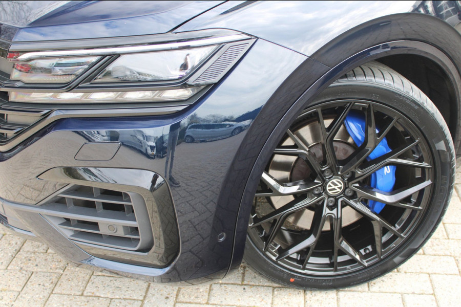 Volkswagen Touareg 3.0 TSi eHybrid 462pk 4MOTION R | Pano | HUD | Luchtvering | Massage | Elek. trekhaak