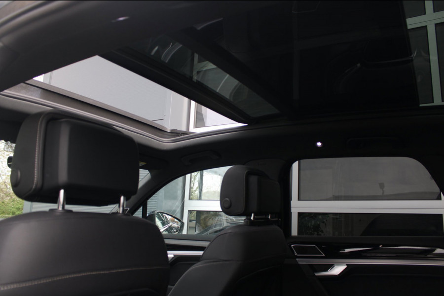 Volkswagen Touareg 3.0 TSi eHybrid 462pk 4MOTION R | Pano | HUD | Luchtvering | Massage | Elek. trekhaak
