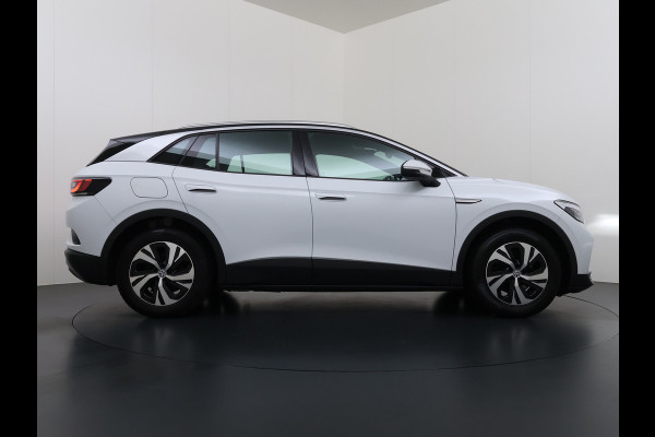 Volkswagen ID.4 SOH 91% Trekhaak Adap.Cruise Navi Ecc Apple Carplay Android Auto Stoelverwarming Voorruitverwarming Led Lmv 18" Isofix DAB Front Assist Bluetooth Rijstrooksensor Verkeersbord detectie 55kWh 1.000KG Trekgewicht Origineel Nederlandse Auto