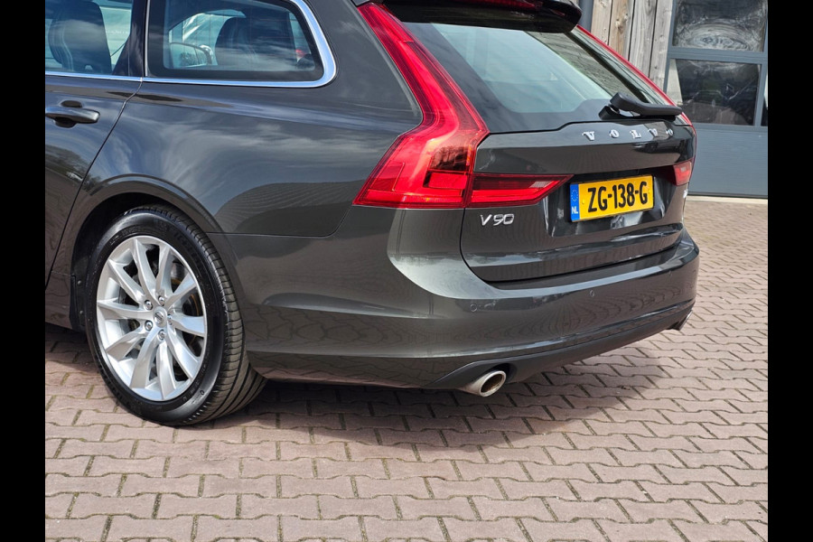 Volvo V90 2.0 T4 Momentum | Automaat | LED | Trekhaak | App-connect | Leder | Stuur & stoelverwarming | BLIS | Elek. stoelen | Elek. achterklep |