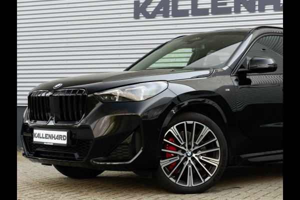 BMW X1 sDrive18i M-Sport - Pano - Trekhaak - Memory - ACC - Harman Kardon