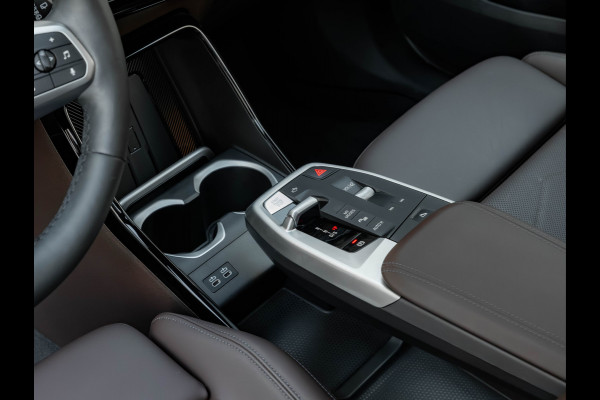 BMW X1 sDrive18i M-Sport - Pano - Trekhaak - Memory - ACC - Harman Kardon