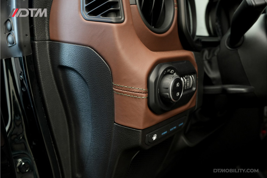 Jeep Wrangler Unlimited 4xe 380 Rubicon | Custom Build | Emerald Edition |