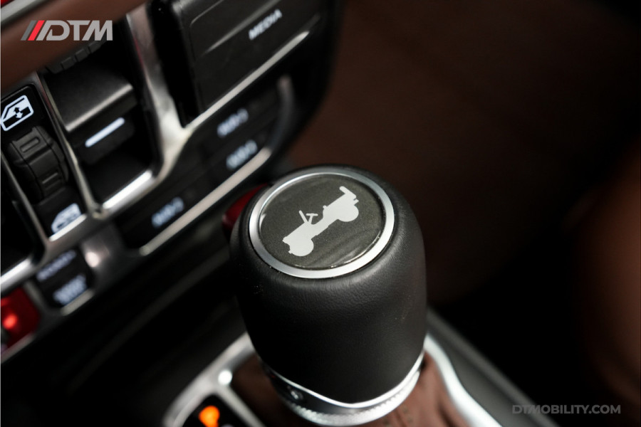 Jeep Wrangler Unlimited 4xe 380 Rubicon | Custom Build | Emerald Edition |