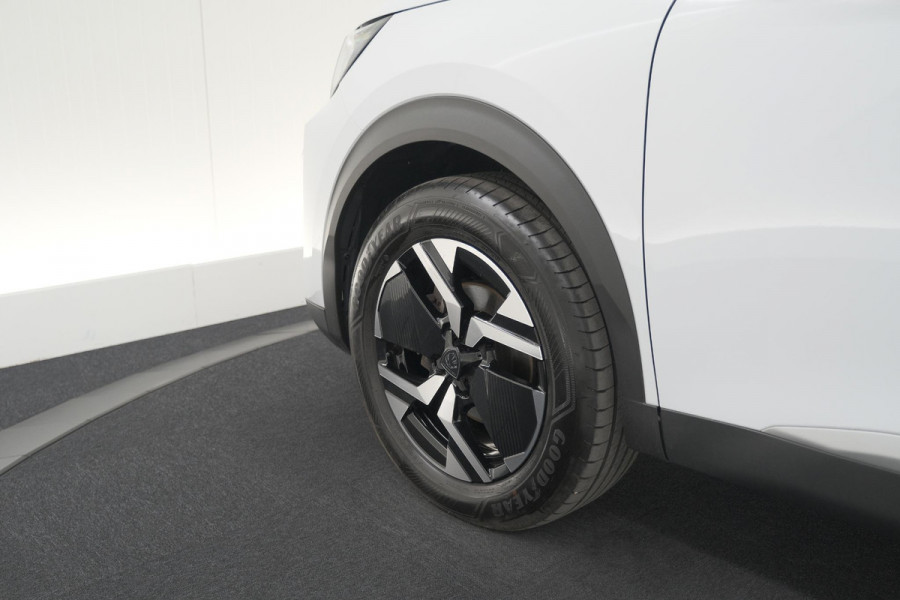 Peugeot 2008 PureTech 100 Allure | Apple Carplay | Parkeersensoren | Climate Control | Cruise Control