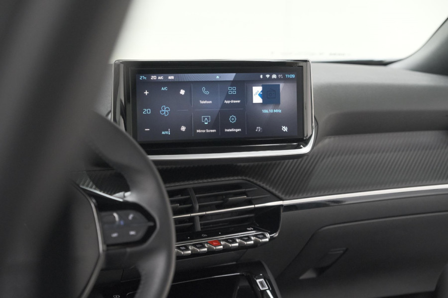 Peugeot 2008 PureTech 100 Allure | Apple Carplay | Parkeersensoren | Climate Control | Cruise Control