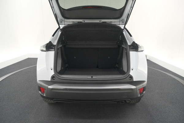 Peugeot 2008 PureTech 100 Allure | Apple Carplay | Parkeersensoren | Climate Control | Cruise Control