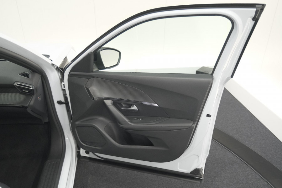 Peugeot 2008 PureTech 100 Allure | Apple Carplay | Parkeersensoren | Climate Control | Cruise Control