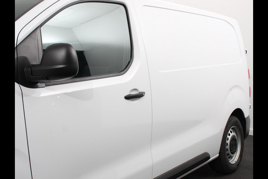 Opel Vivaro-e L2 75 kWh Connect pack | 3p | Navigatie | Apple Carplay/Android Auto | Dab | Cruise control | Camera | Parkeer sensoren | Digitaal dashboard | Automatische Airco