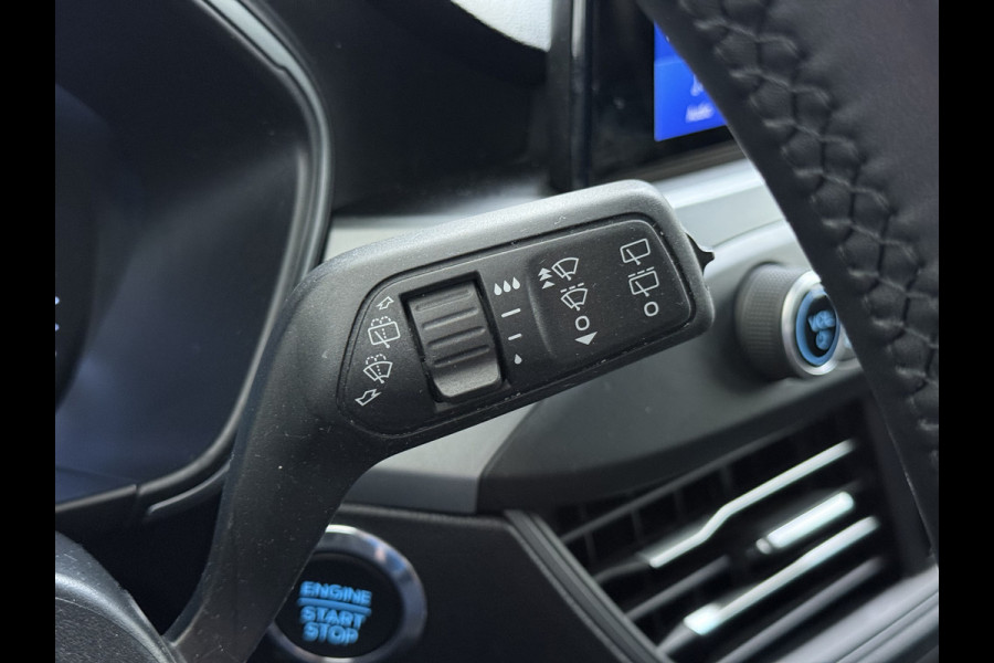 Ford FOCUS Wagon T 125PK Hybride Trekhaak Navi Camera LED Dual-ECC Keyless FordPass-ConnectStoel+Stuur+Voorruitverwarming Apple Carplay Android A DAB Bluetooth Lmv 17" Ecc GSM Draadloos Opladen Led Privacy Glas Isofix Lane Assist Keyless Licht-/regensensor Origineel Nederlandse Auto  € 34.000 nieuw