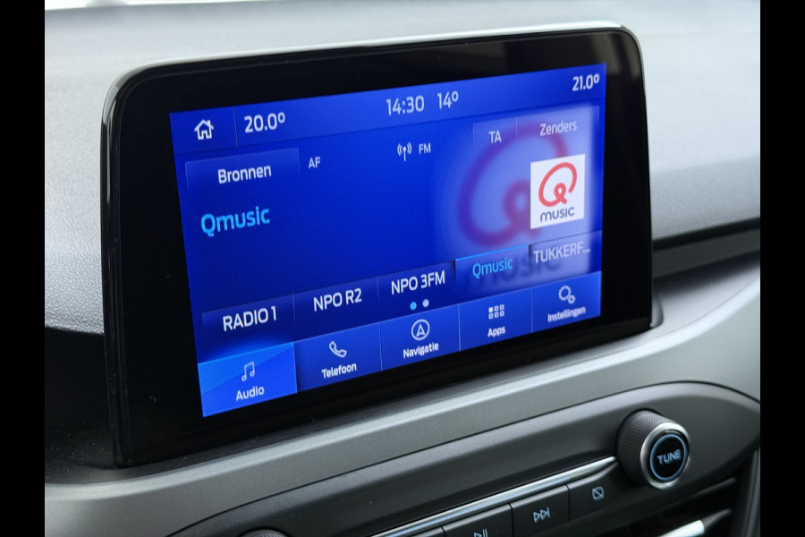 Ford FOCUS Wagon T 125PK Hybride Trekhaak Navi Camera LED Dual-ECC Keyless FordPass-ConnectStoel+Stuur+Voorruitverwarming Apple Carplay Android A DAB Bluetooth Lmv 17" Ecc GSM Draadloos Opladen Led Privacy Glas Isofix Lane Assist Keyless Licht-/regensensor Origineel Nederlandse Auto  € 34.000 nieuw