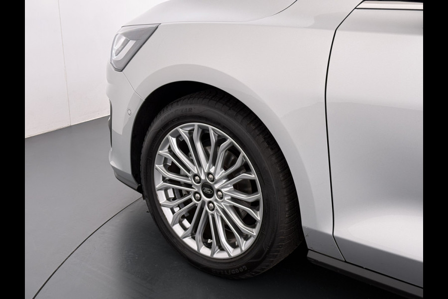 Ford FOCUS Wagon T 125PK Hybride Trekhaak Navi Camera LED Dual-ECC Keyless FordPass-ConnectStoel+Stuur+Voorruitverwarming Apple Carplay Android A DAB Bluetooth Lmv 17" Ecc GSM Draadloos Opladen Led Privacy Glas Isofix Lane Assist Keyless Licht-/regensensor Origineel Nederlandse Auto  € 34.000 nieuw