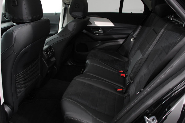Mercedes-Benz GLE 350 e 4MATIC PHEV AMG Panorma dak Burmester surround system Trekhaak Night pakket Camera 360 Climate Control Navigatie Lichtmetalen velgen