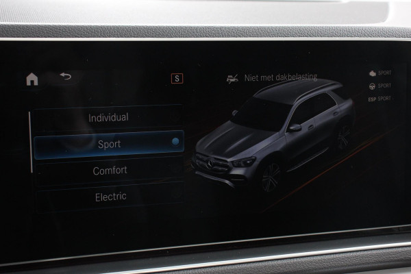 Mercedes-Benz GLE 350 e 4MATIC PHEV AMG Panorma dak Burmester surround system Trekhaak Night pakket Camera 360 Climate Control Navigatie Lichtmetalen velgen