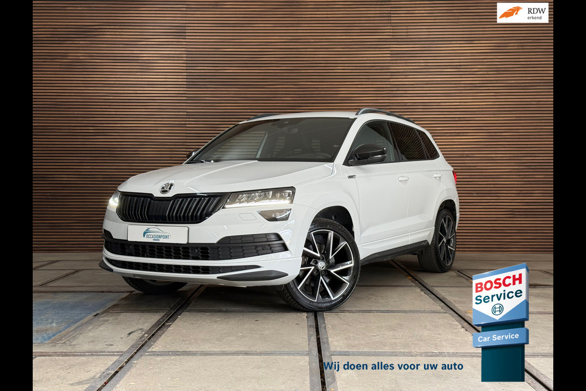 Škoda Karoq 1.5 TSI DSG 4x4 Sportline Business | 1800KG Trekgewicht | Carplay | Sportstoelen | Camera