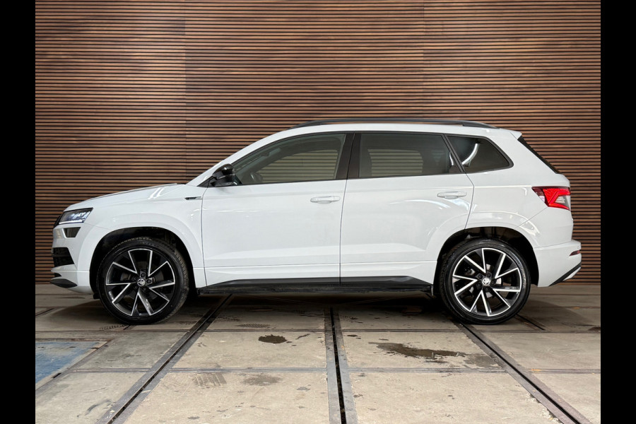 Škoda Karoq 1.5 TSI DSG 4x4 Sportline Business | 1800KG Trekgewicht | Carplay | Sportstoelen | Camera